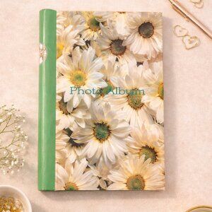 Floral Daisy Photo Album Spiral Bound – Holds Standard Photos